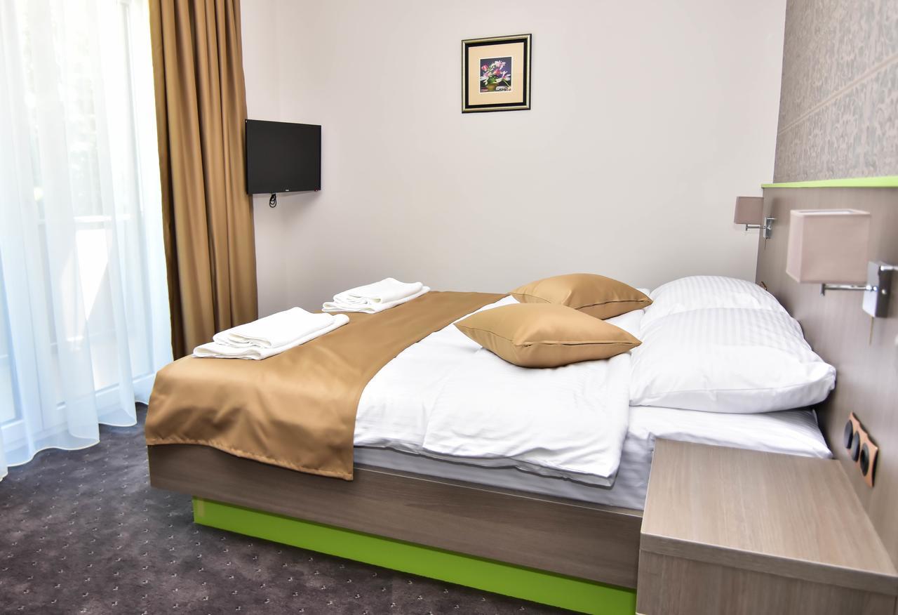 Hotel Kljuc Buitenkant foto