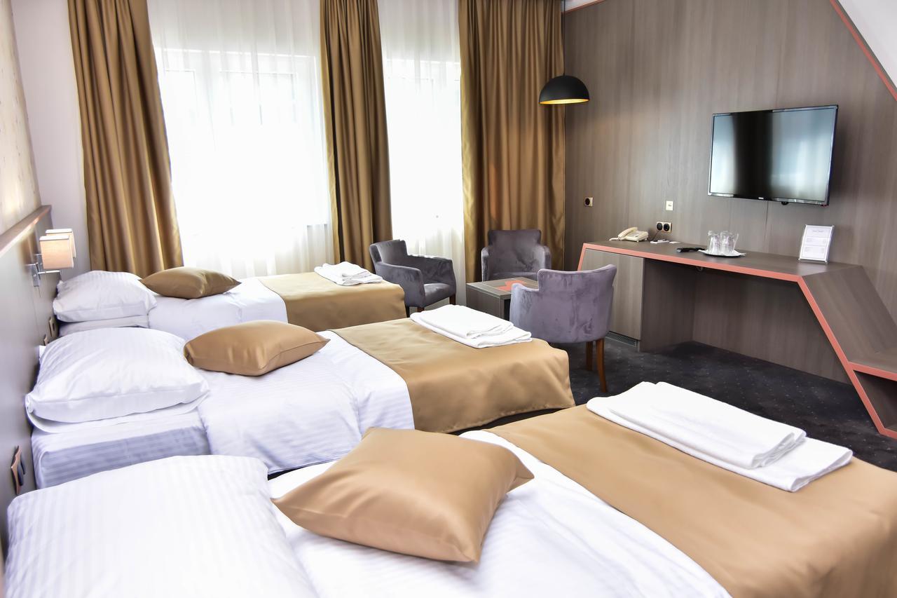 Hotel Kljuc Buitenkant foto