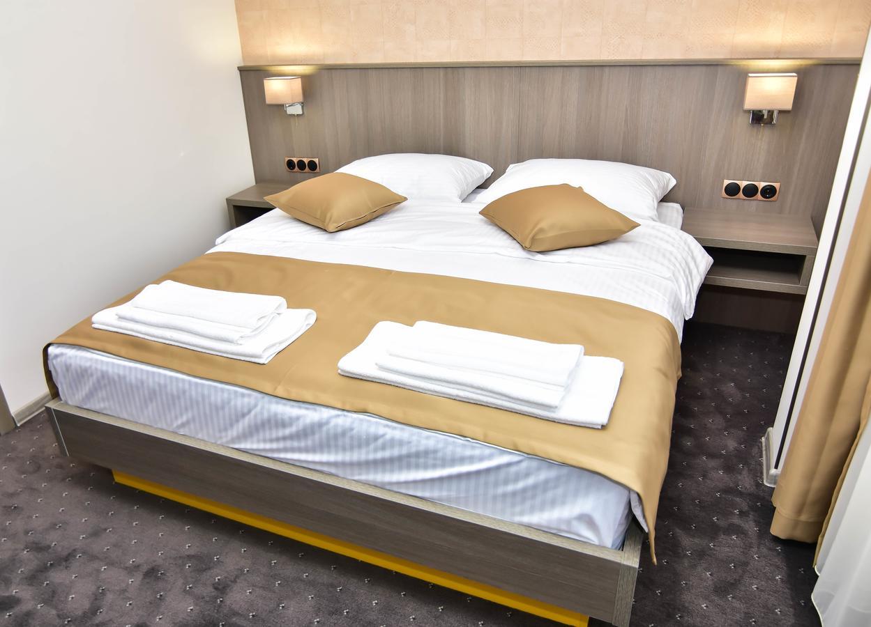 Hotel Kljuc Buitenkant foto