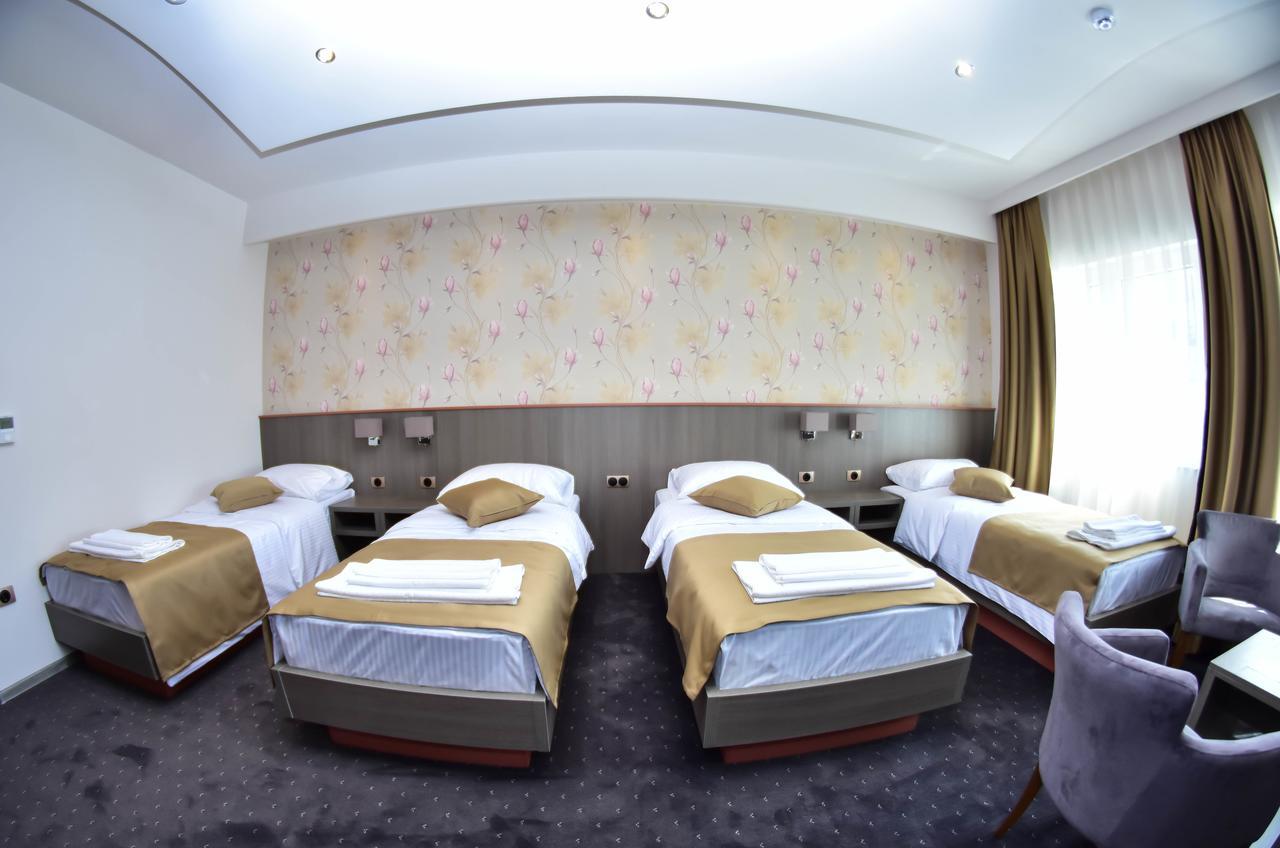 Hotel Kljuc Buitenkant foto